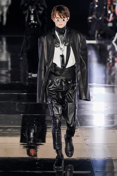 Look 85